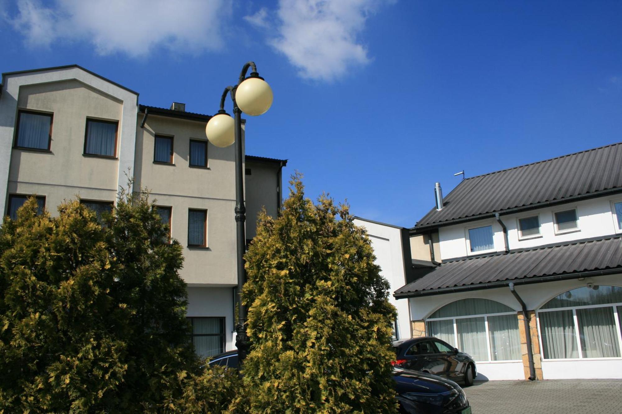 Hotel Junior 2 Krakow Luaran gambar