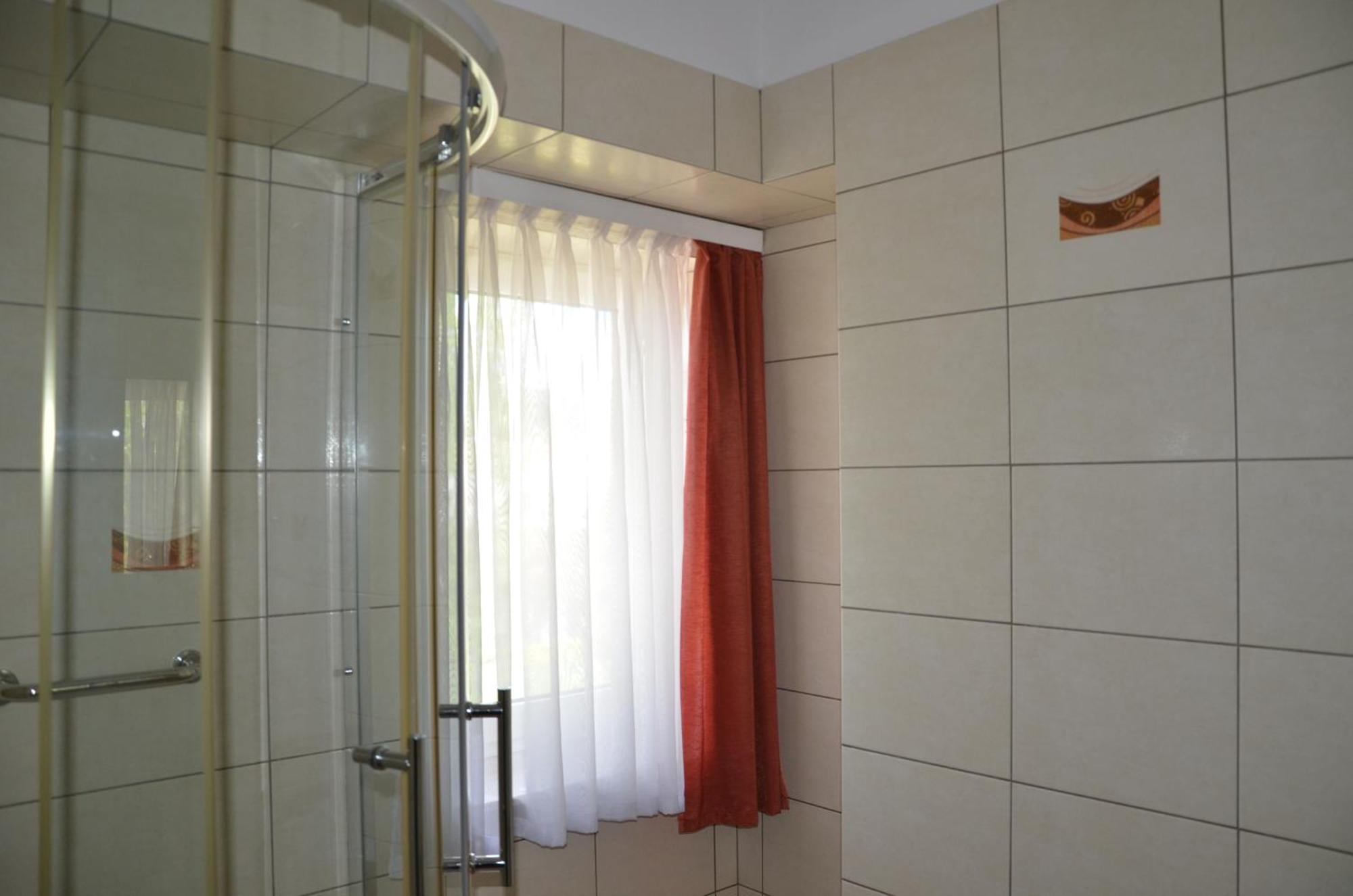 Hotel Junior 2 Krakow Luaran gambar