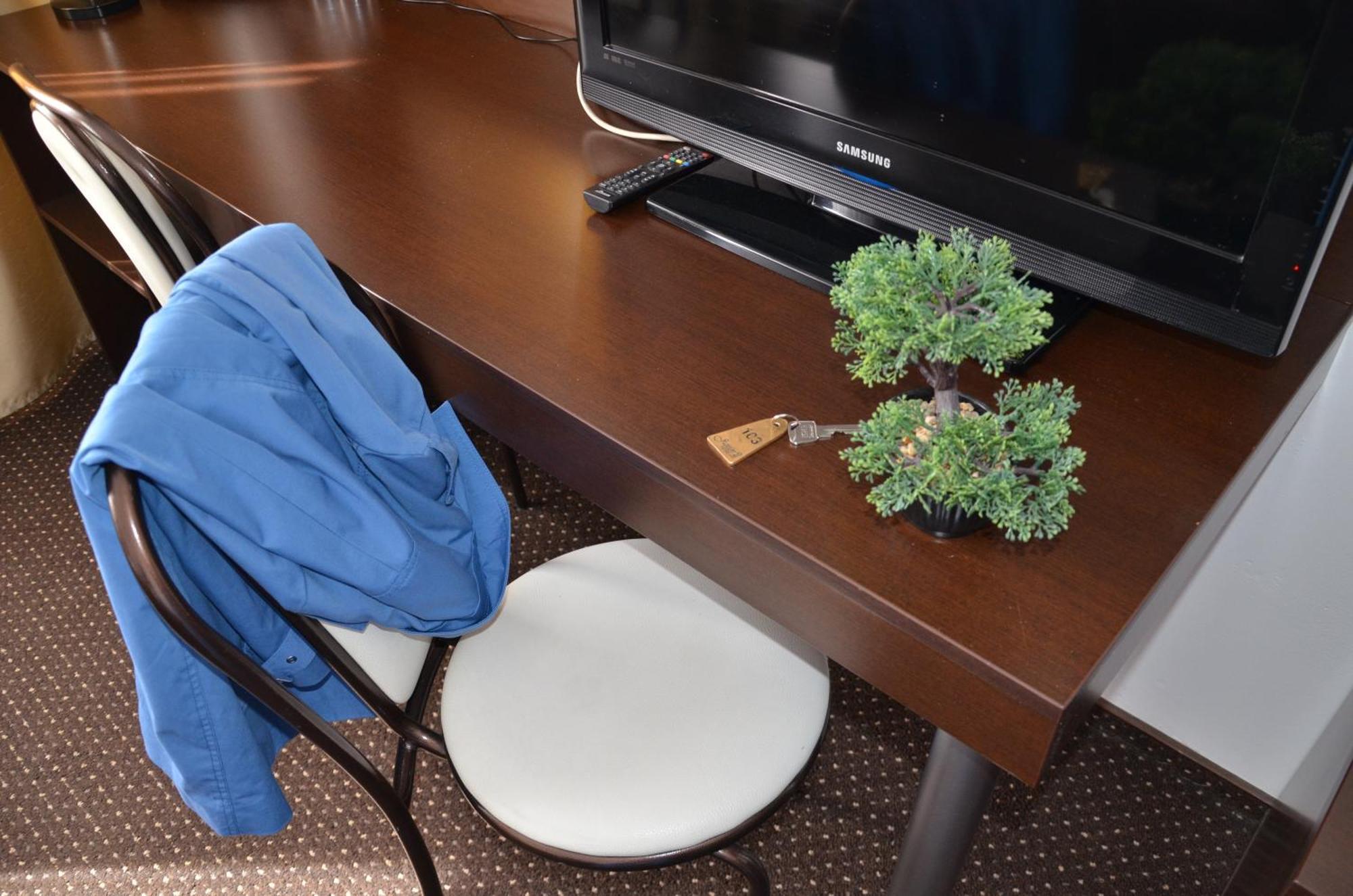 Hotel Junior 2 Krakow Luaran gambar